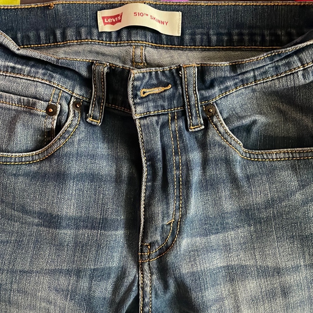 Like new Levi’s denim jeans